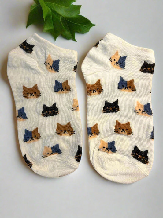 Socks - Cat Ankle Socks (White)